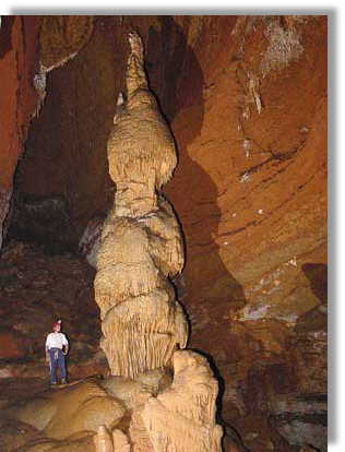 Trabuc : Grande Stalagmite.